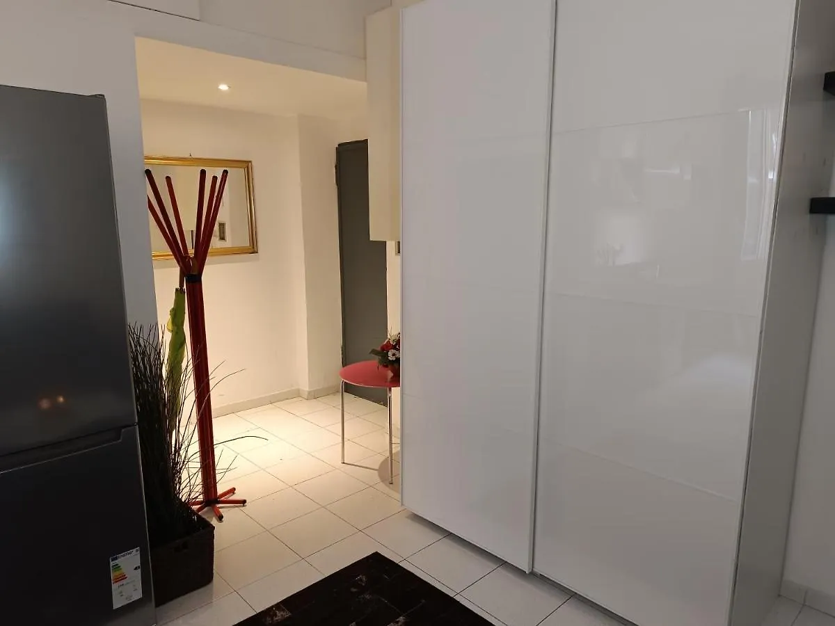 Apartamento Bligny25 Milán 0*,  Italia